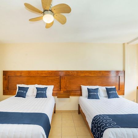 Capital O Hotel Casa Blanca Celaya  Zewnętrze zdjęcie